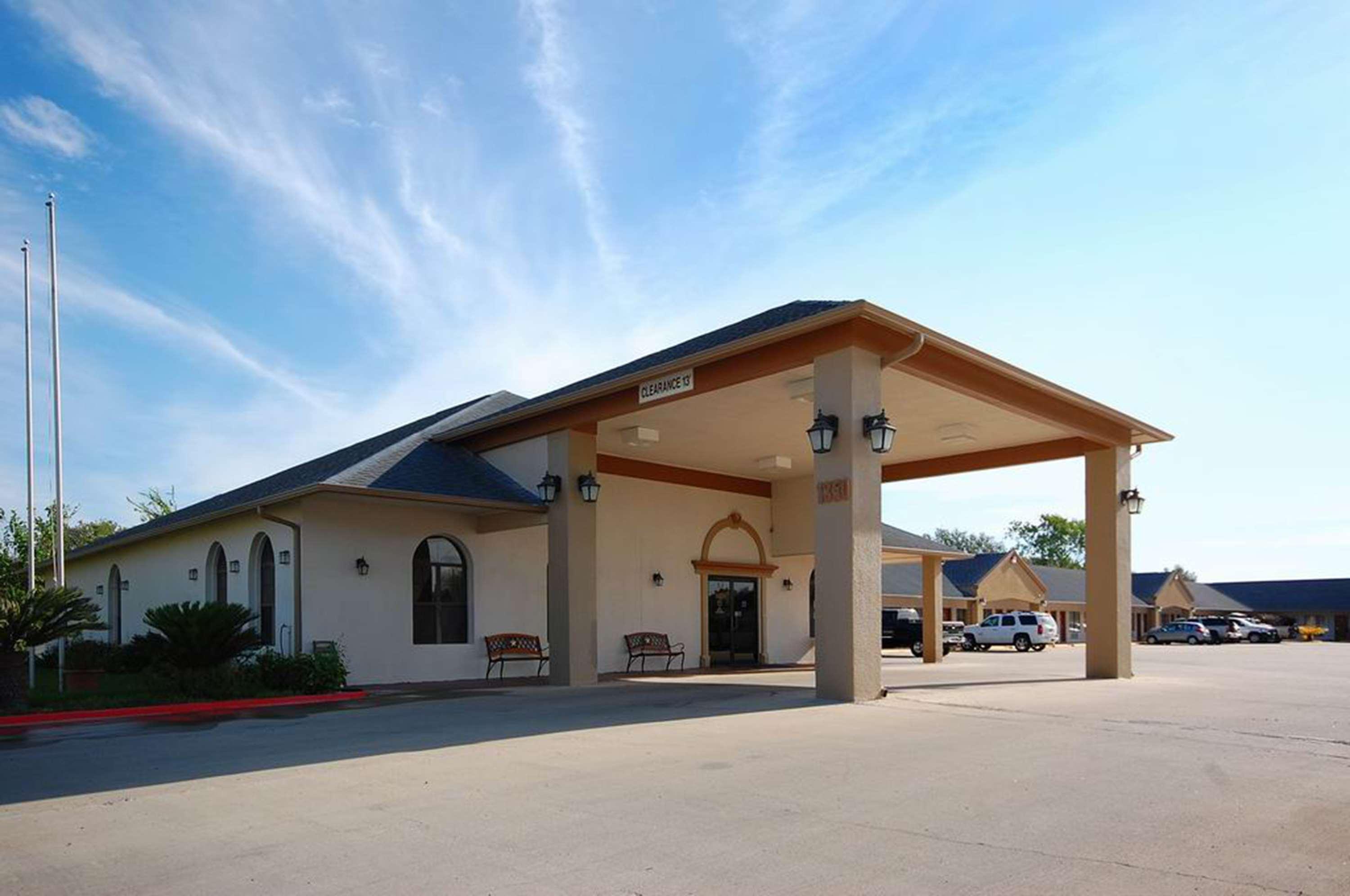 Best Western Plus Emerald Inn & Suites Garden City Eksteriør billede