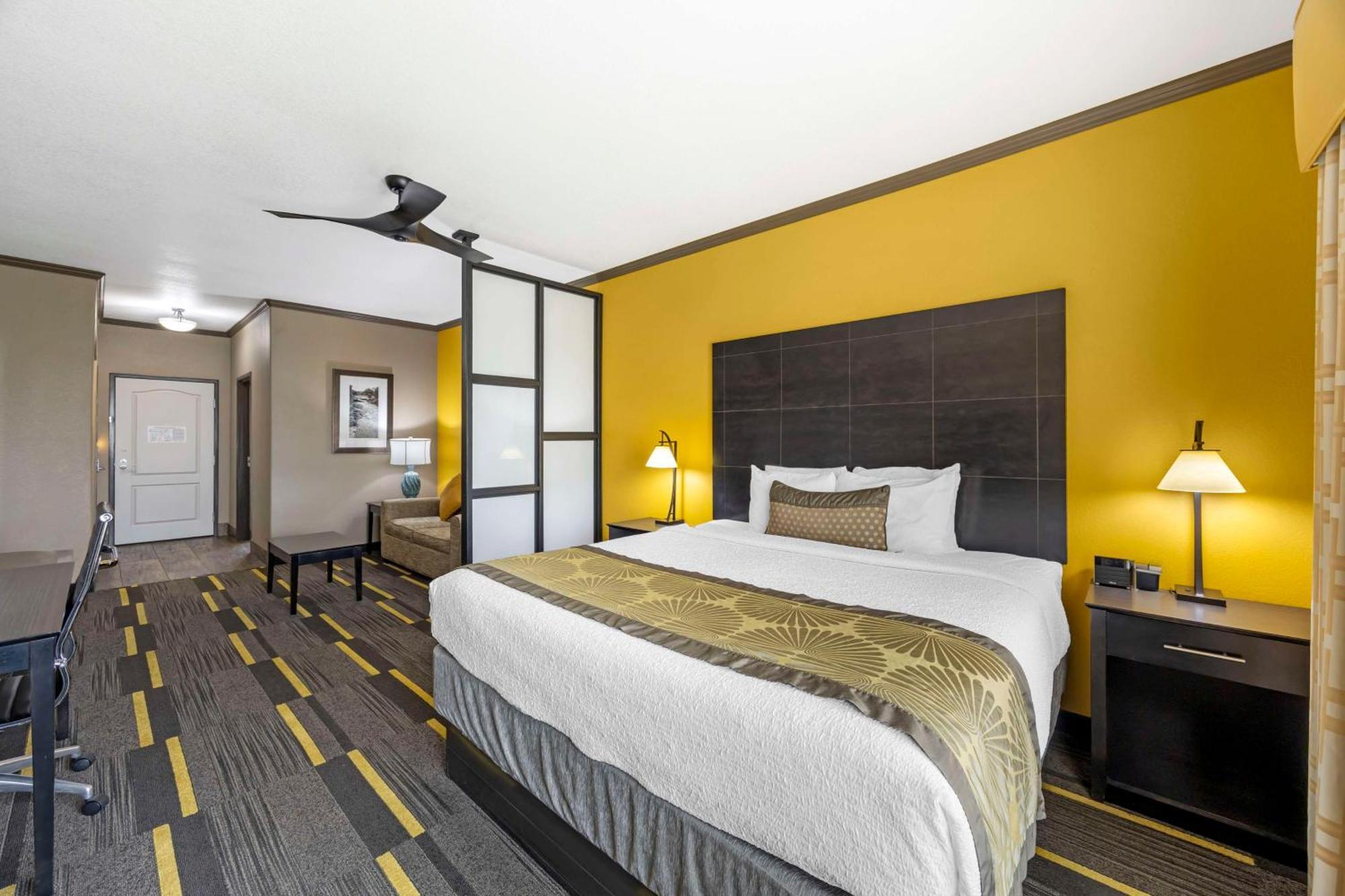 Best Western Plus Emerald Inn & Suites Garden City Eksteriør billede